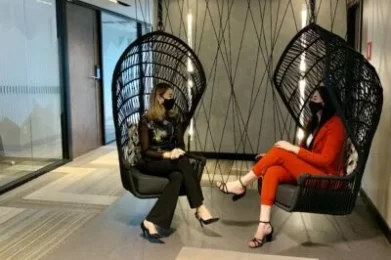 balanços do coworking com mulheres